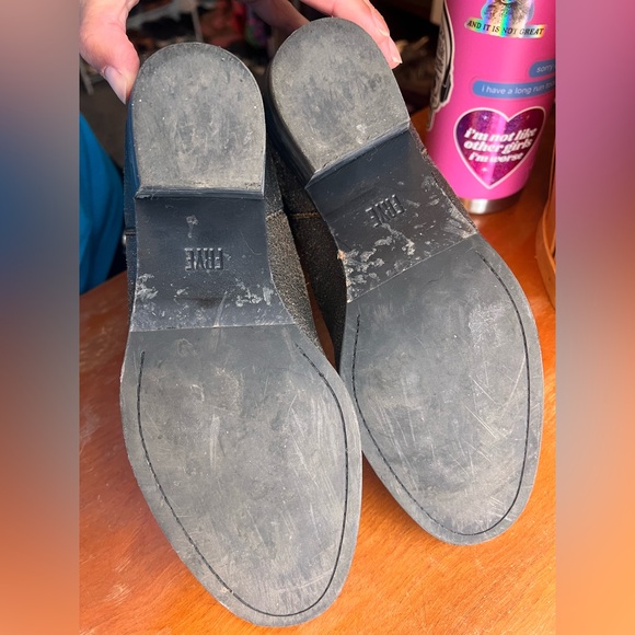 Frye metallic ankle boots size 8.5 - Picture 4 of 7